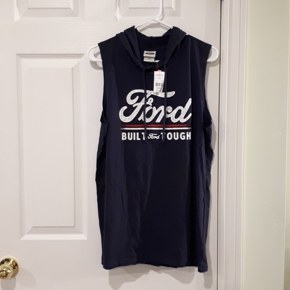 Men Top Tank - Picture 1 of 3